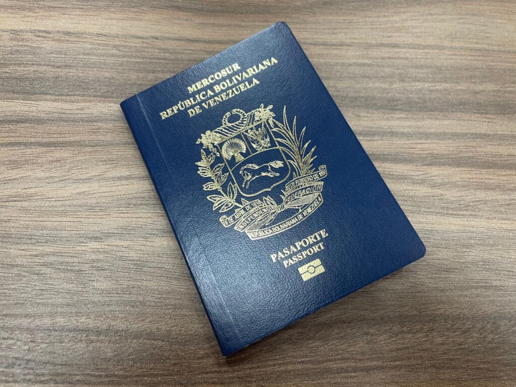 pasaporte venezolano vencido españa